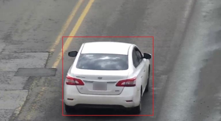 Nissan Sentra blanco