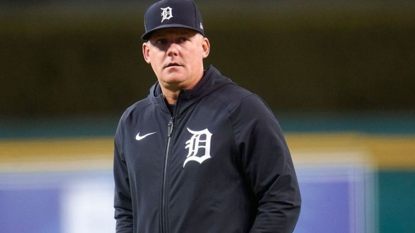 Detroit extiende su contrato al manager Hinch; buscan 'amarrar' a Skubal