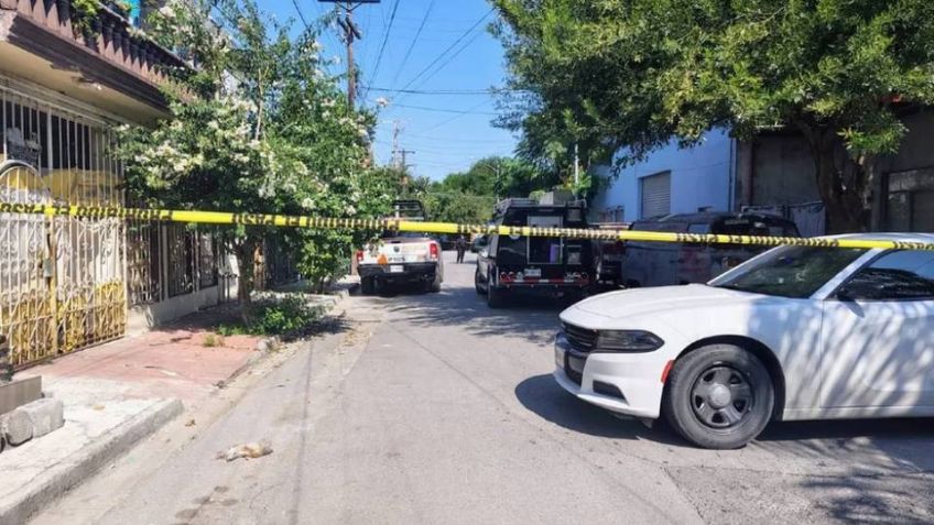 Apuñalan a hombre y lo hallan muerto frente a un domicilio en Guadalupe, Nuevo León