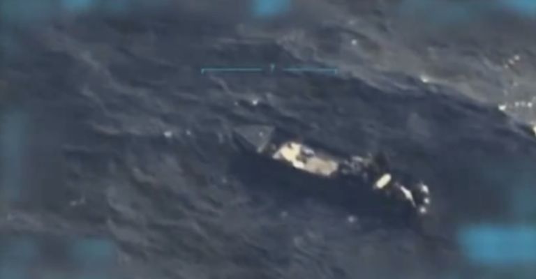 Imagen difundida por Trump antes que el barco explotara 