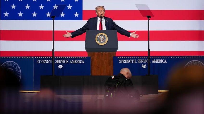 Trump notifica al Congreso que EU se encuentra en un "conflicto armado no internacional" contra cárteles