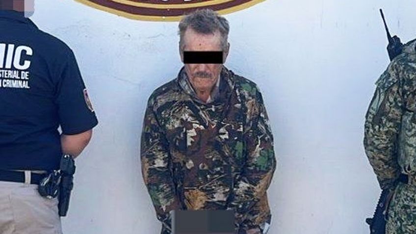 A sus 73 años, lo detienen con un revólver y varios envoltorios crystal al norte de Sonora