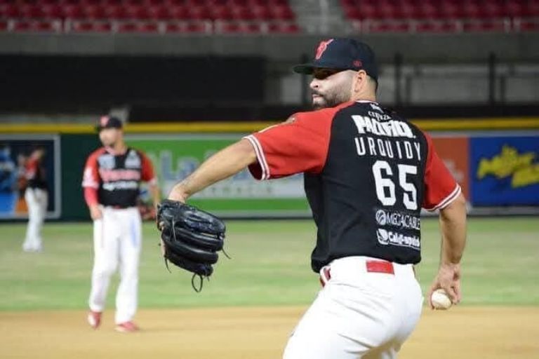 Bombazo: José Urquidy volverá a lanzar en la Liga Arco Mexicana del Pacífico