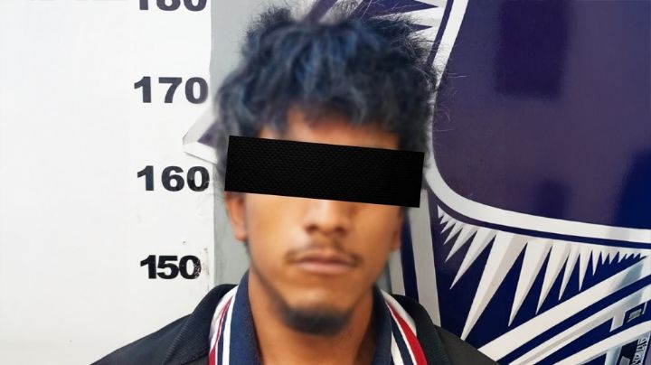 Lo arrestan tras forcejear con policías de Nogales; su madre lo denunció por violencia familiar