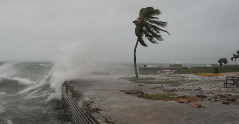 'Melissa' deja más de treinta muertos