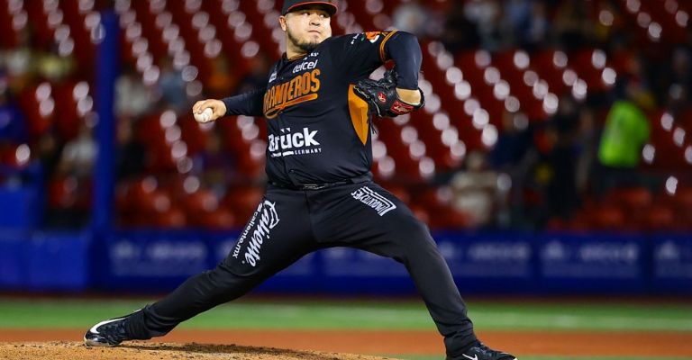 Samayoa fue el pitcher derrotado