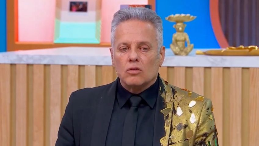 Alexis Ayala pierde los estribos en entrevista y arremete contra periodista por este motivo