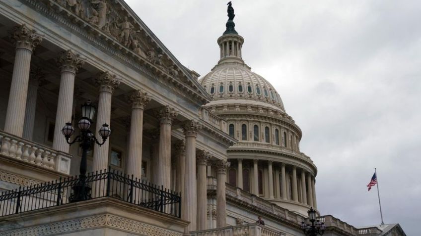 Demócratas extenderán cierre de Gobierno en Estados Unidos por disputa en subsidios