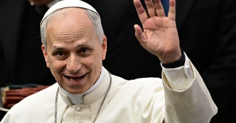 El papa León XIV llega a Turquía