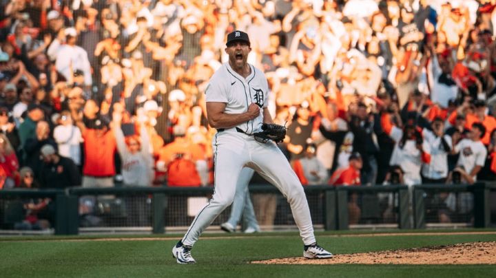 Rugen fuerte; Tigers remontan y emparejan la Serie Divisional ante Mariners