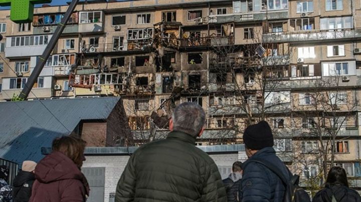 Guerra: Rusia lanza ataque masivo contra Ucrania; reportan cinco muertos y más de 30 heridos