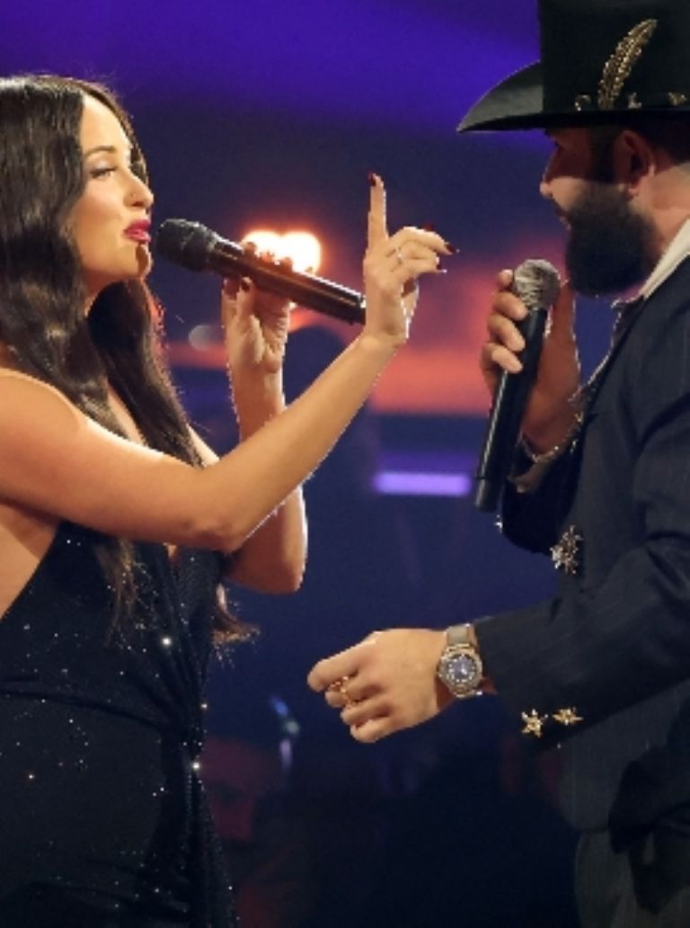 Cantó con Kacey Musgraves