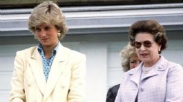 Foto que representa a Filtran VIDEO de la Reina Isabel II al tener acalorada discusión con Lady Di en Londres; ¿es IA o real?