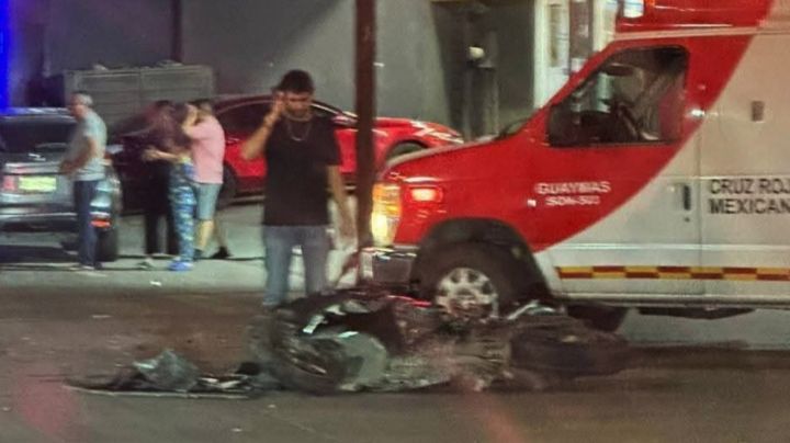 Alerta en Guaymas: Motociclista se impacta contra camioneta en el Centro y resulta lesionado