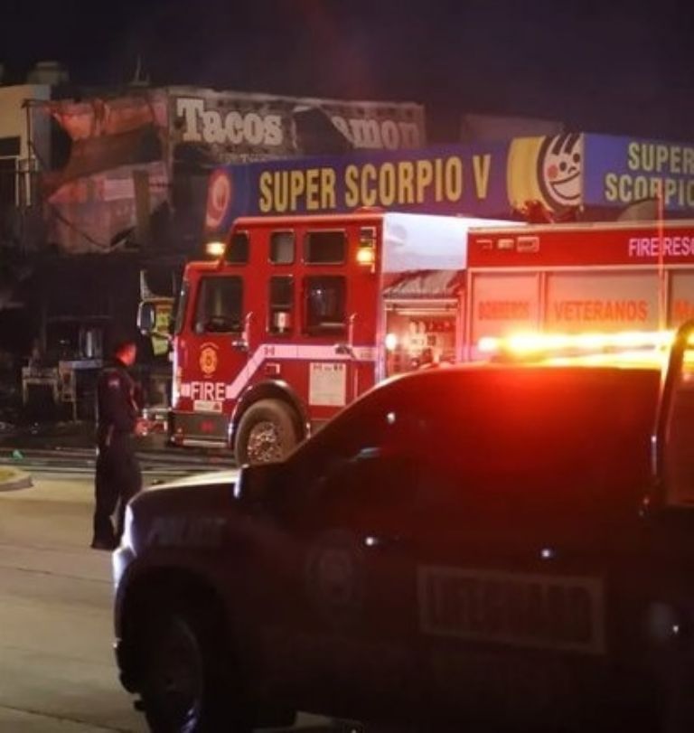 Autoridades se movilizaron para atender el siniestro. Foto: Facebook