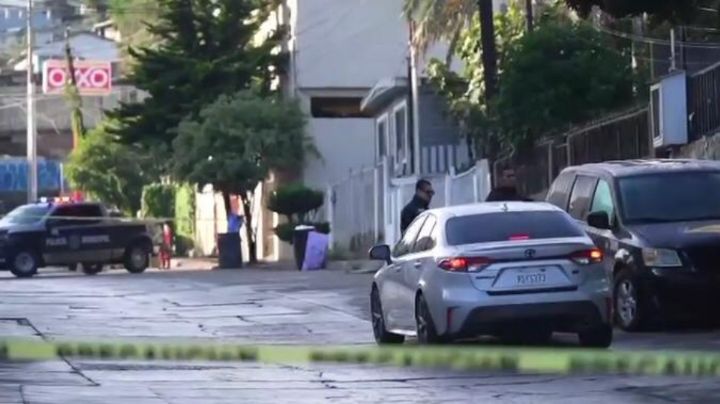 Ejecutan a mujer en Tijuana; el cuerpo fue encontrado dentro de su automóvil en la colonia Patrimonial