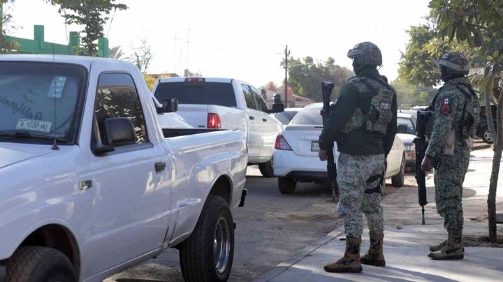 Catean casa relacionada con asesinato de policía en Hermosillo; hallan droga y dos motos