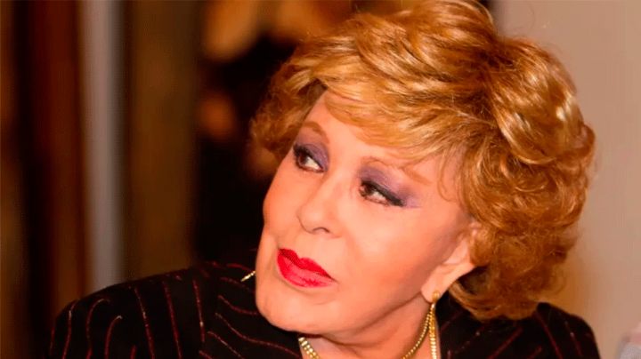 En este Día de Muertos, periodista asegura que la tumba de Silvia Pinal luce abandonada (VIDEO)