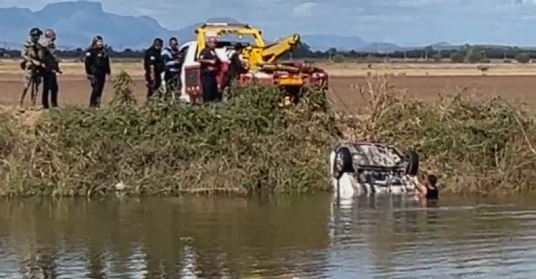 Tras muerte de tres en Canal Bajo, Bomberos de Ciudad Obregón pide no transitar por bordos de canales
