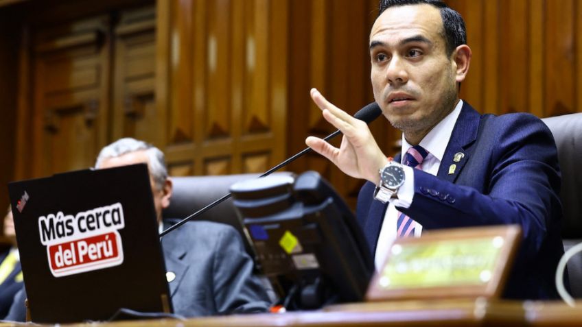 Presidente de Perú, José Jerí, amenaza con entrar a Embajada de México