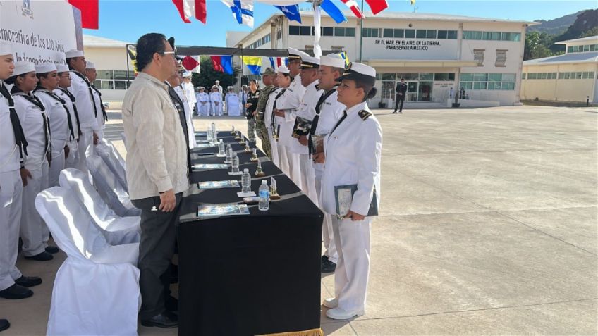 Guaymas: Segunda Región Naval celebra a su personal con entrega de ascensos y distinciones por trayectoria