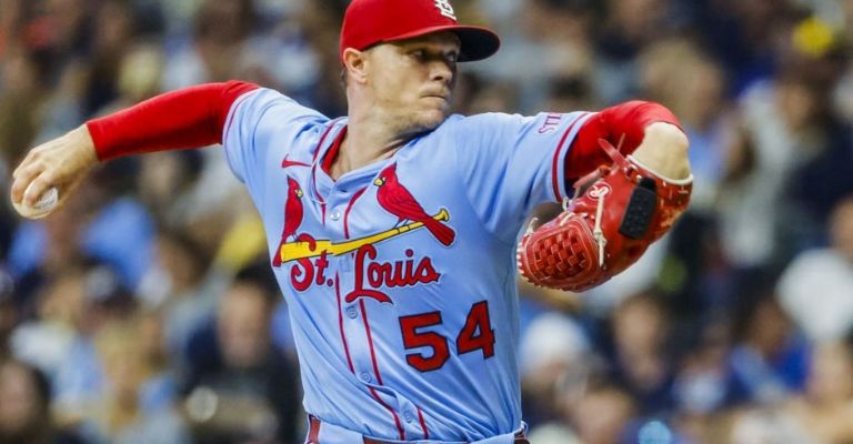 Gray reforzará el staff de abridores de Boston