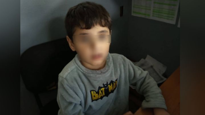 Menor de 5 años deambula solo por bulevar Mazón López; madre se reúne con él en Hermosillo