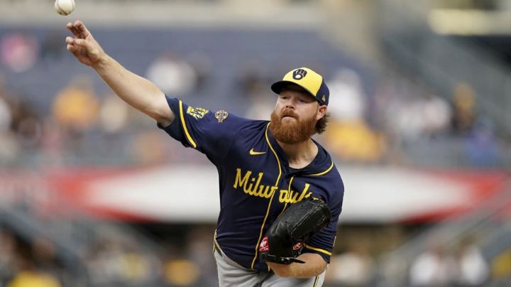 Brandon Woodruff rechaza opción con los Brewers, irá a la agencia libre