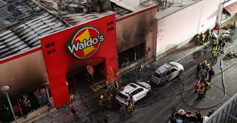 24 personas murieron por la tragedia de la tienda Waldo's