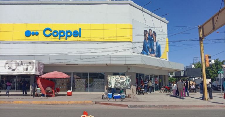 Sucursal ubicada sobre las calles 200 y Yucatán.