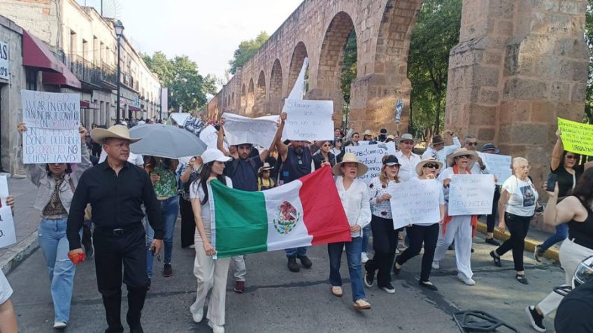 Marchan nuevamente en Uruapan por justicia para Carlos Manzo y mayor seguridad