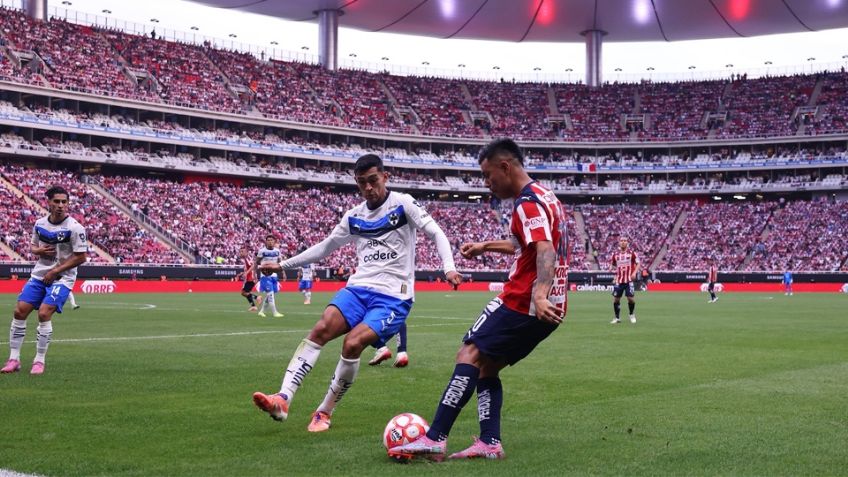 Chivas del Guadalajara golea a Rayados de Monterrey y asegura el boleto directo a la Liguilla 2025