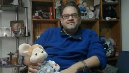 Foto que representa a Le amputaron una pierna: Piden donaciones de sangre para querido actor que sufrió grave accidente