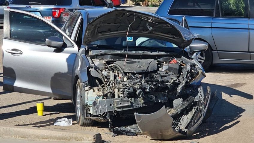 Fuerte encontronazo deja una niña y una adulta mayor lesionadas en San Luis Río Colorado