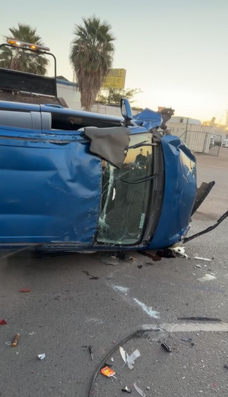 Se registró una tremenda volcadura en la entrada sur de Ciudad Obregón