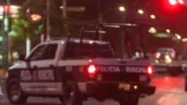 Foto que representa a Atacan a balazos a policías de Escobedo en Paseo Real; hay dos detenidos y armas aseguradas