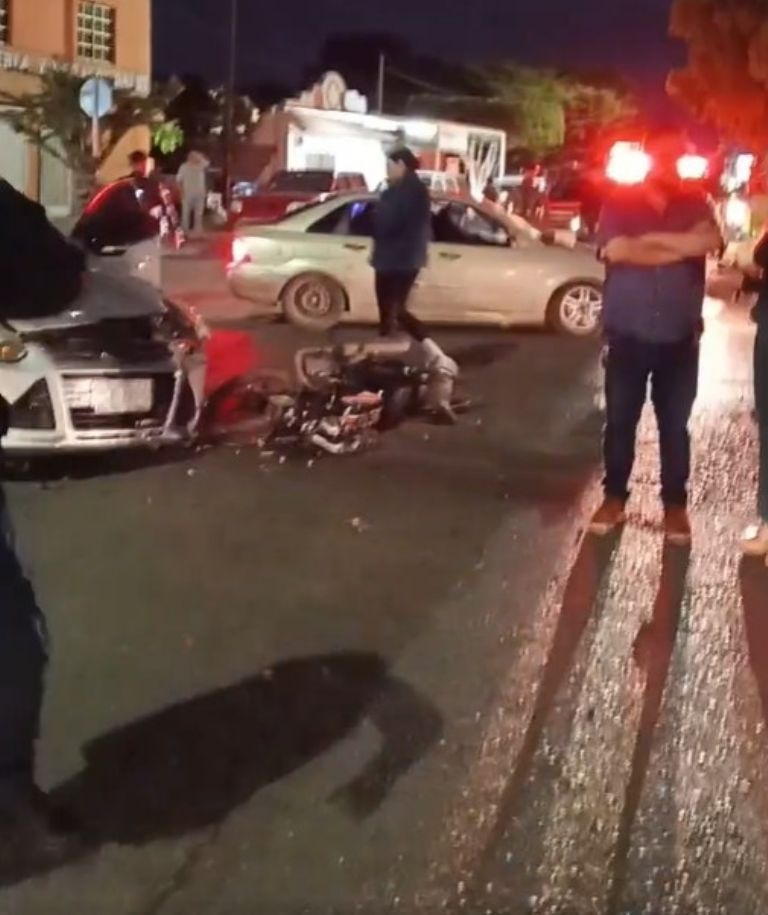 Muere motociclista arrollado al sur de Ciudad Obregón, Sonora.