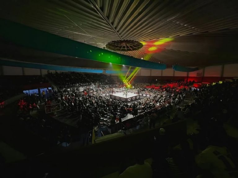 Locura total en el Gimnasio Municipal de Cajeme: Triple A rompe récord de asistencia