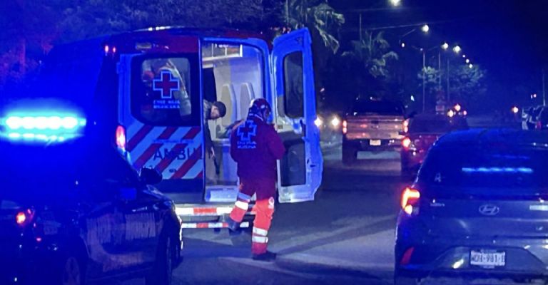 Se registra choque en la colonia Las Haciendas, al oriente de Ciudad Obregón.