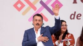 Foto que representa a Javier Lamarque participa en el Primer Encuentro Estatal de Tejedoras de la Patria en Hermosillo