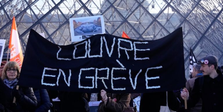 El Museo del Louvre está en huelga desde este lunes. Foto: Facebook