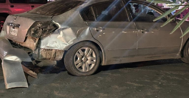 Accidente al oriente de Ciudad Obregón, Sonora, deja a un motociclista lesionado.