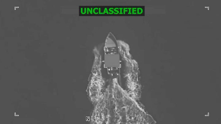 ÚLTIMA HORA: Fuerzas militares de EU bombardean tres embarcaciones en el Pacífico, reportan 8 muertos