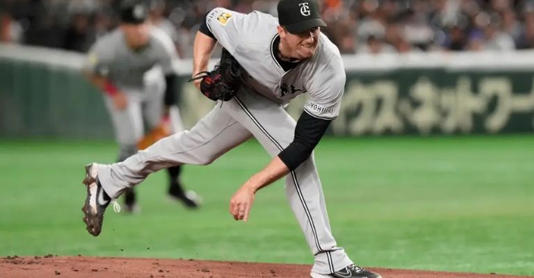 Griffin llega directo de la liga japonesa