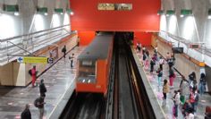 Policía de CDMX captura a francés y estadounidense por vandalismo en el Metro Tacubaya