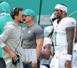 Confirmado:  Los Dolphins envían a la banca a Tagovailoa por el novato Ewers