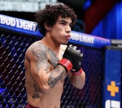 ¡Es oficial! Peleador mexicano hará su debut en la UFC; chocará contra un 'viejo conocido'