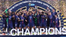 Foto que representa a Paris Saint-Germain se corona en la Copa Intercontinental tras vencer en penales al Flamengo