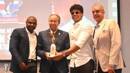 Foto que representa a Juan Soto hace historia: Recibe por segunda ocasión de manera consecutiva prestigioso premio