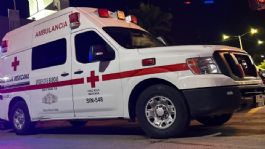 Foto que representa a Sinaloa: Vehículo cae a canal en Angostura y conductor de 47 años sobrevive con lesiones